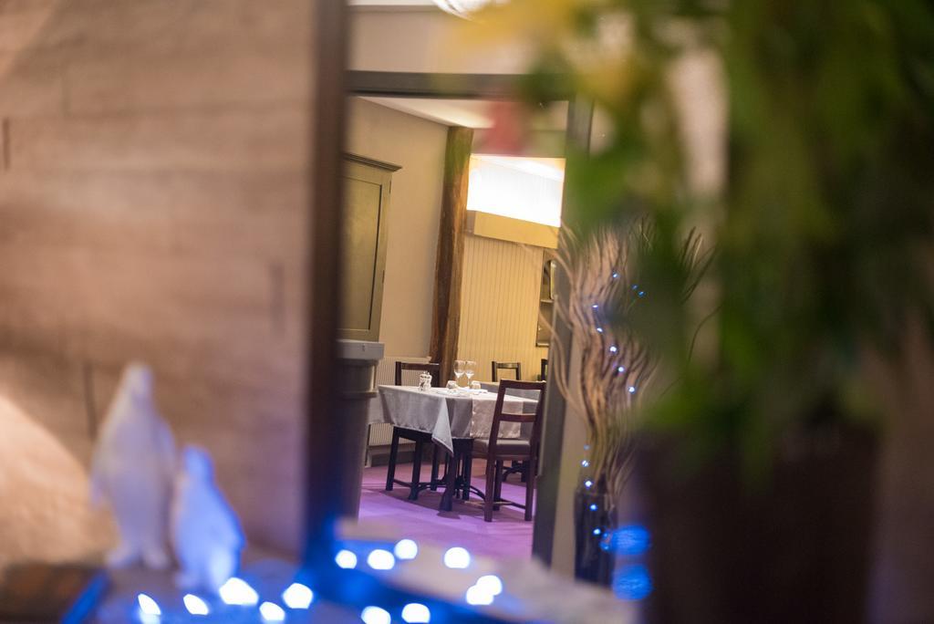 Hotel Spa Le Relais Des Moines Villersexel Екстер'єр фото
